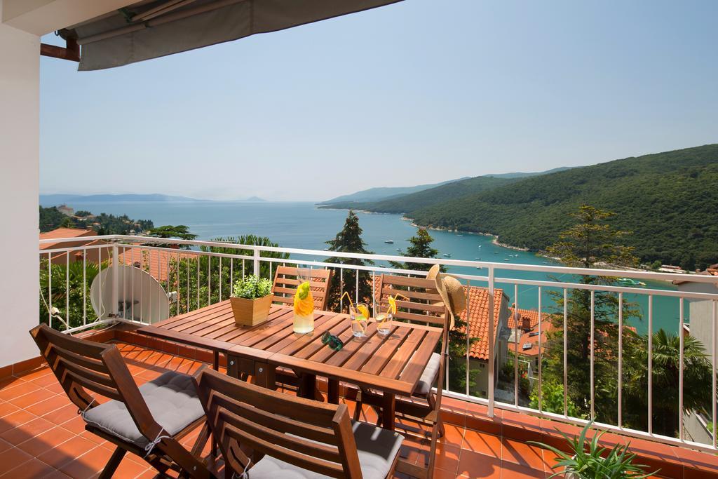 Ana Apartment Rabac Εξωτερικό φωτογραφία